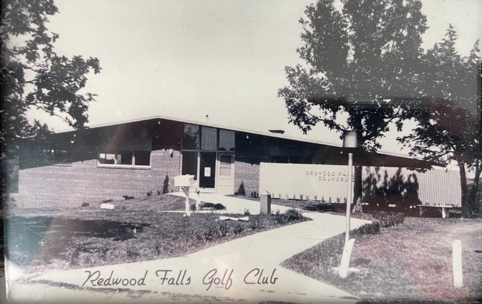 1922 The Redwood Falls Golf Club